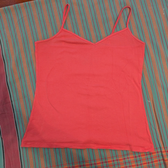 Old Navy Coral Fitted Tank - Picture 1 of 4